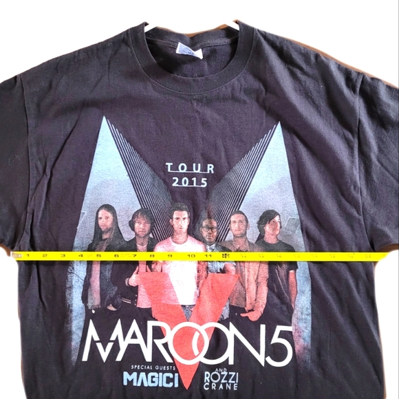 Maroon 5  Band Tour Graphic Black T-Shirt - Large - EUC - Picture 5 of 7